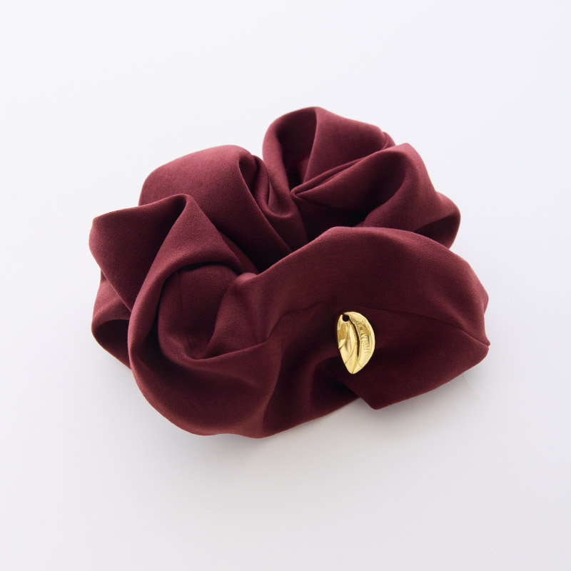 apple scrunchie